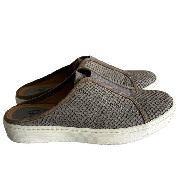 Sofft Shoes - Sofft Leather Snakeskin Embossed Slip-On Sneaker Mules Women’s Size‎ 6.5M – Grey